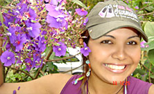 Date this attractive Brazil girl Loide from  B3818