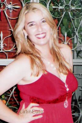 Date this pretty Brazil girl Rita from BOM JARDIM B3888