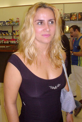 Date this beautiful Brazil girl Carla from SAO MIGUEL DO GUAMA B3940