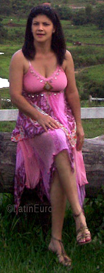 Date this sultry Brazil girl Maria from ITABIRITO B3953