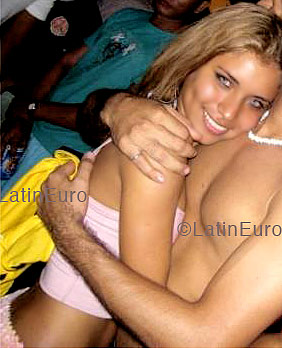 Date this hard body Brazil girl Angelica from BELEM B3967