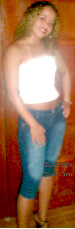 Date this lovely Brazil girl Suziana from MANAUS B4059