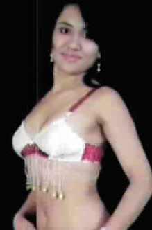 Date this georgeous Brazil girl Gilvane from BRASILIA B4085