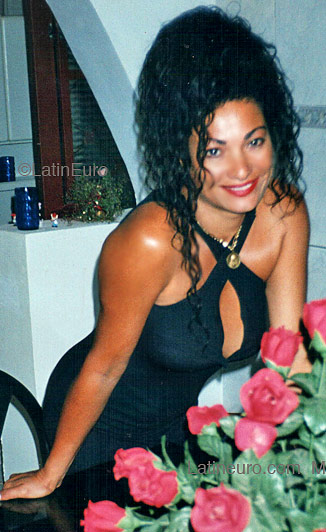 Date this lovely Brazil girl Valdenice from PRESIDENTE PRUDENTE B4154