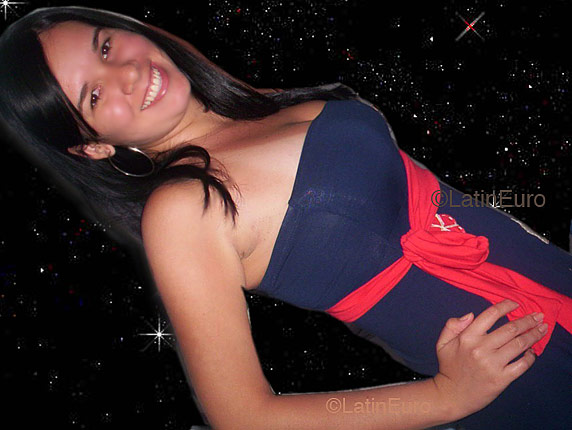 Date this sensual Brazil girl Marcia from RECIFE B4251