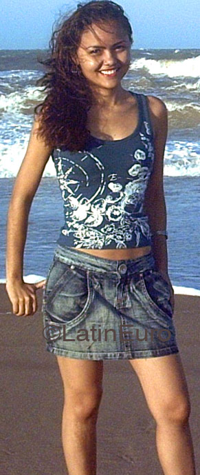 Date this delightful Brazil girl Regina from TERESINA B4377