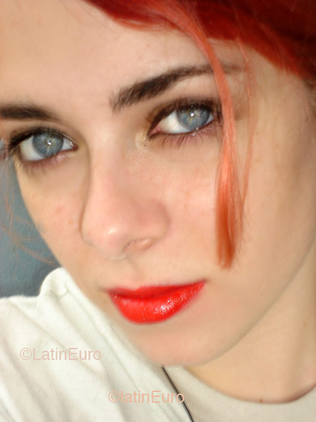 Date this tall Brazil girl Kathy from BRASILIA B4479