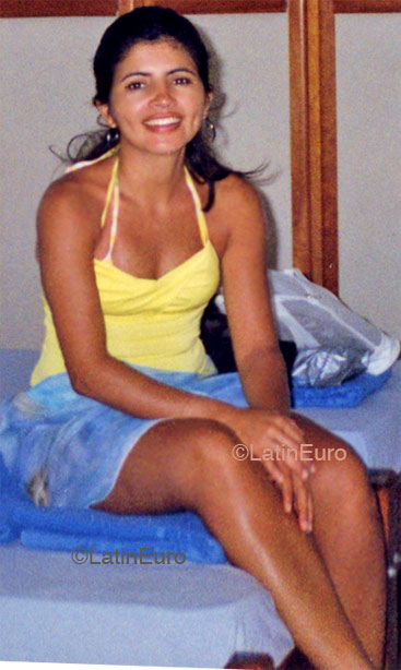 Date this foxy Brazil girl Eveline from FORTALEZA B4547