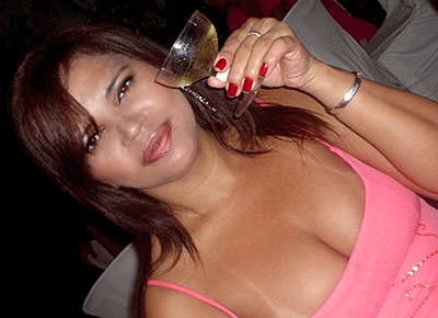 Date this voluptuous Brazil girl Isabel from FORTALEZA B4751