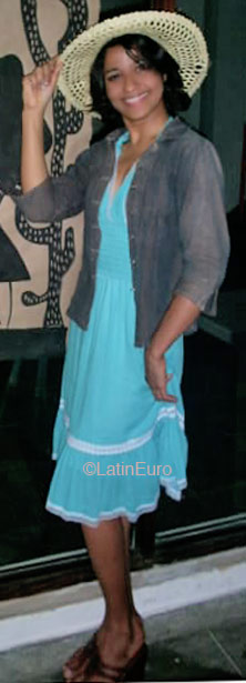 Date this gorgeous Brazil girl Lica from FEIRA DE SANTANA B4778