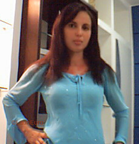 Date this happy Brazil girl Marcelia from TEOFILO OTONI B4820