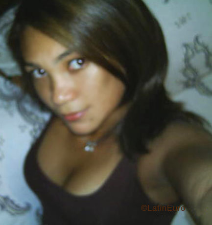 Date this foxy Brazil girl Eliviana from IMPERATRIZ B4848