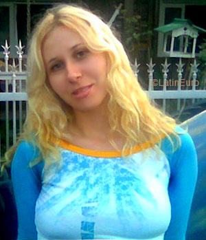 Date this cute Brazil girl Fabiana from  B4870