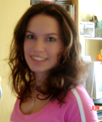 Date this stunning Brazil girl Thais from PORTO ALEGRE B5016