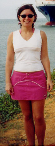 Date this sensual Brazil girl Adriane from  B5020