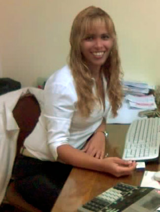 Date this hard body Brazil girl Paula from RIO DE JANEIRO B5065