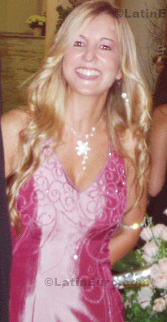 Date this georgeous Brazil girl Regiane from Santo Andre B507