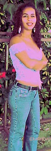 Date this good-looking Brazil girl Fernanda from RIO DE JANEIRO B5155