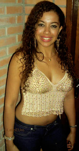 Date this hard body Brazil girl Rachel from  B5224