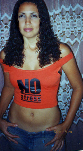 Date this attractive Brazil girl Lourdes from SAO PAULO B5236