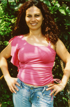 Date this attractive Brazil girl Claudete from CAMPINAS B5328