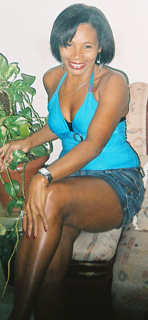 Date this fun Brazil girl Ana from TAGUATINGA B5363