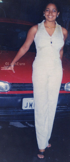 Date this foxy Brazil girl Eliene from MANAUS B5364