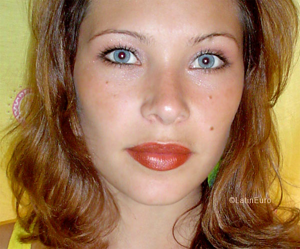 Date this cute Brazil girl Danielle from SAO PAULO B5489