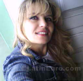 Date this fun Brazil girl Ana from Itanhaem B550