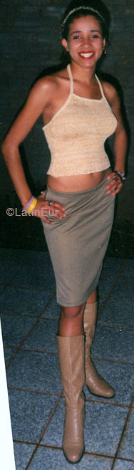 Date this good-looking Brazil girl Fernanda from CARAPICUIBA B5743