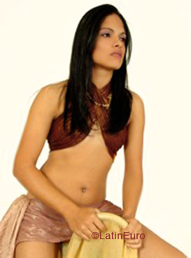 Date this gorgeous Brazil girl Erica from APARECIDA DE GOIANIA B5757