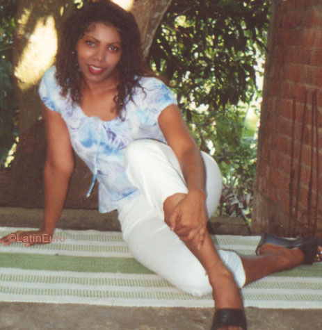 Date this gorgeous Brazil girl Marilucia from SALVADOR B5767