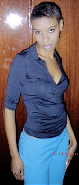 Date this hard body Brazil girl Patricia from SAO PAULO B5776