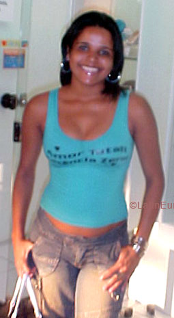 Date this happy Brazil girl Cristiane from SALVADOR B5779