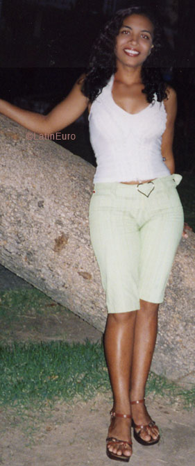 Date this voluptuous Brazil girl Elza from FORTALEZA B5840