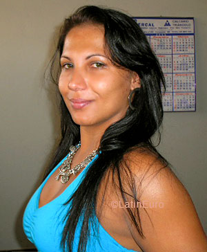 Date this delightful Brazil girl Marcela from PATROCINIO B5862