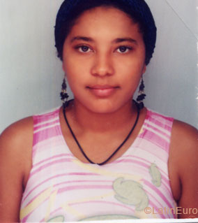 Date this good-looking Brazil girl Roberta from SAO LUIS B5867