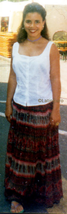 Date this pretty Brazil girl Diana from FEIRA DE SANTANA B5878