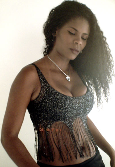 Date this cute Brazil girl Carmen from SALVADOR B5944