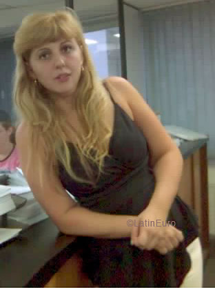 Date this beautiful Brazil girl Solange from SAO PAULO B5979