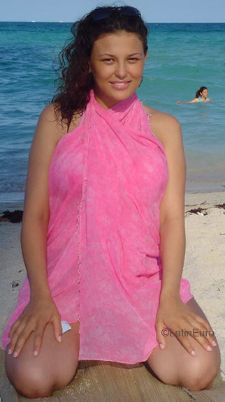 Date this georgeous Brazil girl Andreia from  B6092