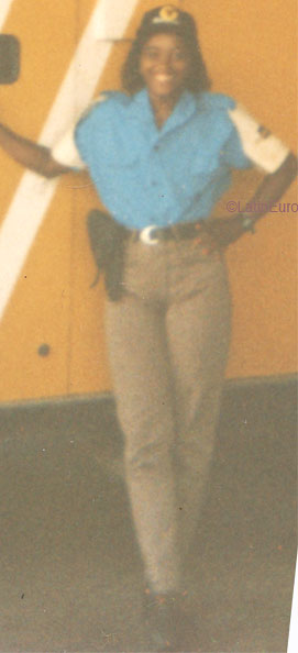 Date this charming Brazil girl Adeniria from SALVADOR B6109