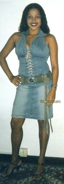 Date this foxy Brazil girl Edvoneide from RIO DE JANEIRO B6154