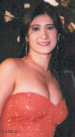 Date this hot Brazil girl Viviane from GOIANIA B6259