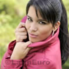 Date this nice looking Brazil girl Charlenne from Imperatriz B632
