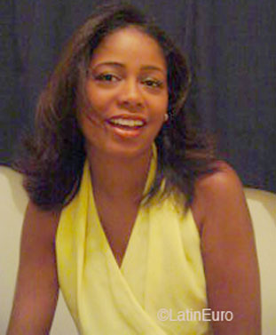 Date this passionate Brazil girl Girlane from BELO HORIZONTE B6320