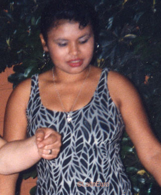 Date this nice looking Brazil girl Solange from ARACRUZ B6349