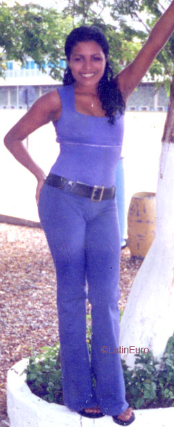 Date this sensual Brazil girl Ana from MARACANAU B6373