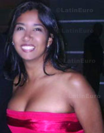Date this sensual Brazil girl Ana from Recife B638