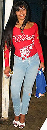 Date this athletic Brazil girl Selma from  B6647